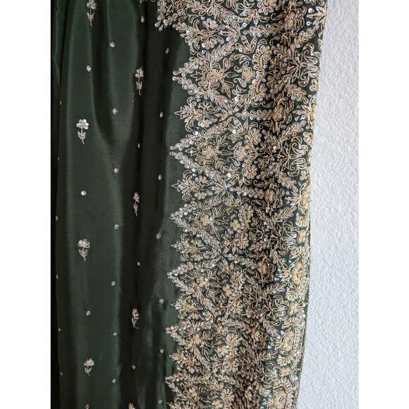 Vintage Traditional Indian Wrap Maxi Skirt Green and Gold Embellished - Picture 2 of 5
